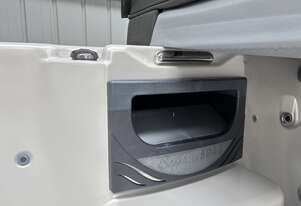 Sapphire Spas 6 Person Outdoor Spa