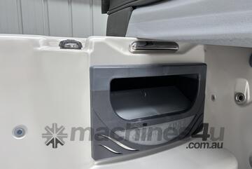 Sapphire Spas 6 Person Outdoor Spa