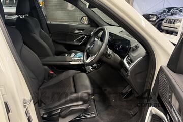 2023 BMW X1 sDrive18i xLine Petrol (Ex Lease)