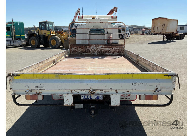 2012 Hino 300 617 Table Top