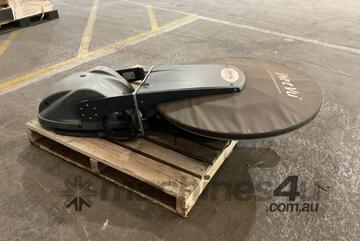 iNetVu 98cm Auto-Pointing Vehicle-Mounted Auto-Deploy Satellite Antenna System