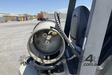 2021 Crown CG25NXP Forklift (Counterbalanced)