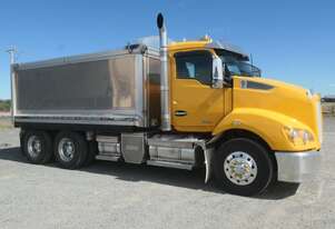 Kenworth T410 2019 WITH BTE ALLOY TIPPER BODY