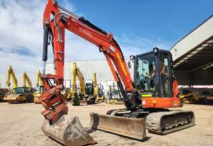 2021 KUBOTA U55-4 5.6T EXCAVATOR WITH A/C CAB, TILT HITCH, ANGLE BLADE, 4 X BUCKETS AND 1200 HOURS