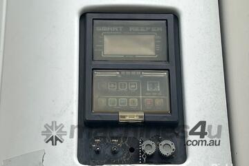 2005 FTE 3A Tri Axle Refrigerated B Trailer