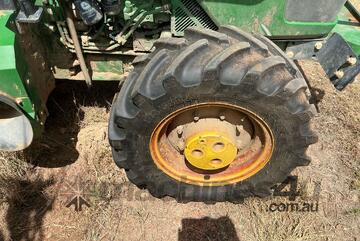 John Deere 5105M Tractor (Front Wheel Assist)