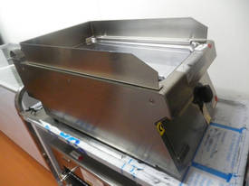 Second Hand Zanussi Electric Fry Top - picture0' - Click to enlarge