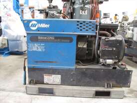 Miller Bobcat Welder / Generator  - picture0' - Click to enlarge