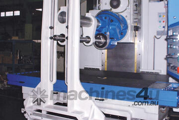 Compact bed type milling machine KMB