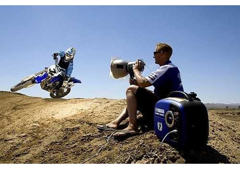 caption Yamaha Inverter Generator