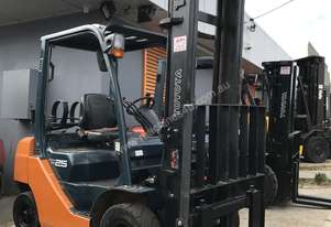 ACTIVE FORKLIFTS - TOYOTA 8FG25 4.5M LIFT HEIGHT EXCELLENT CONDITION 3 MONTHS WARRANTY