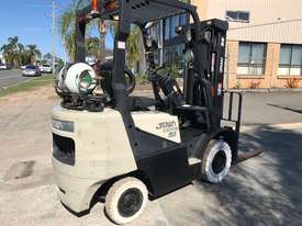 CROWN CS2OSC-2 FORKLIFT - picture1' - Click to enlarge