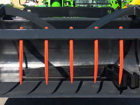 1500 Litre Merlo Grapple Bucket - picture0' - Click to enlarge