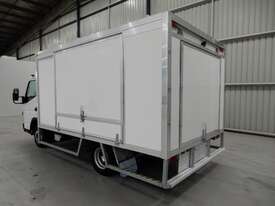 Fuso Canter Refrigerated Truck - picture0' - Click to enlarge