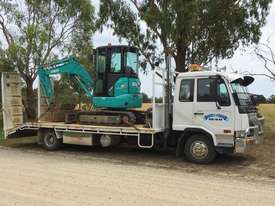 Used 2004 Nissan UD and 2015 3.5 tonne Kobelco for Sale - Low hours and kms Excellent condition - picture2' - Click to enlarge