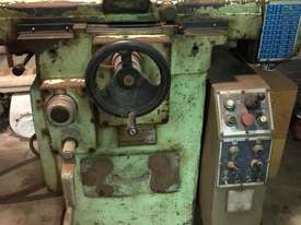 Milling Machine 3 phase in excellent working order - picture0' - Click to enlarge