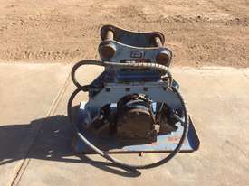 Used Impact Compaction Plate Attachment to suit 8T Excavator - picture2' - Click to enlarge