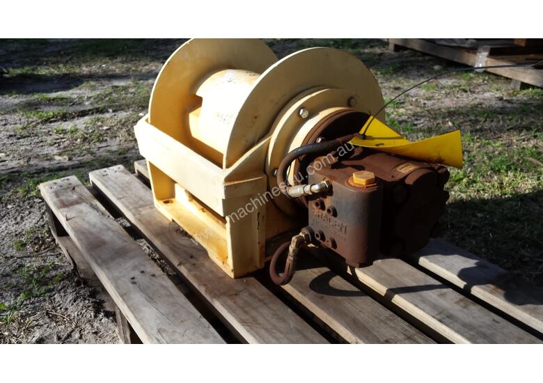 caption WINCH HYDRAULIC