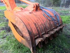 Excavator with Penetration Bucket , 2m tyne ripper , 3m3 shaker , new bissalloy multi tyne grab  - picture2' - Click to enlarge