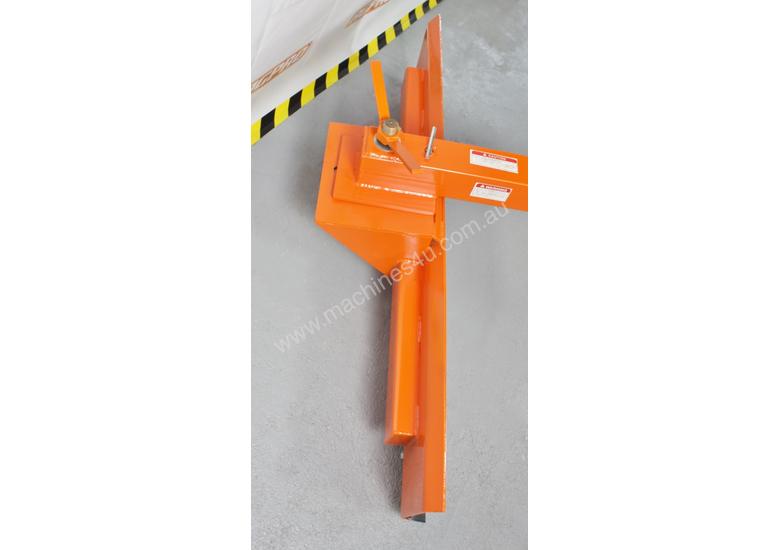caption Grader Blade Heavy Duty 4 ft