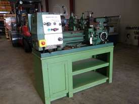 Taiwanese Centre Lathe 240v - picture0' - Click to enlarge