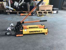 Enerpac Hydraulic Pump Two Speed Porta Power P392 - picture2' - Click to enlarge