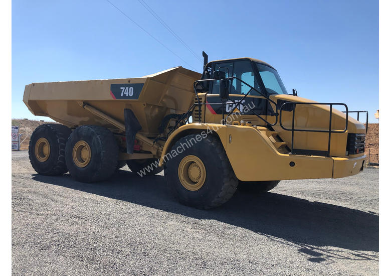 caption Caterpillar 740 Articulated Off Highway Truck