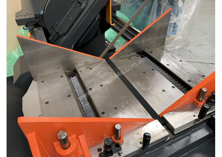 caption Cosen Vertical Mitre Cutting Bandsaw