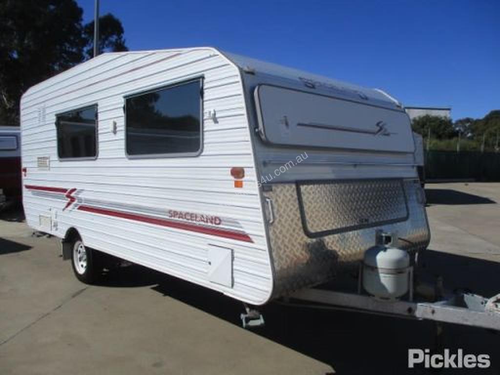 Buy Used Concorde 1999 Spaceland Caravans Concorde Prime Mover Trucks in , Listed on Machines4u