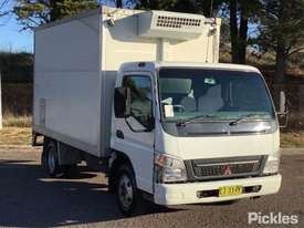 2007 Mitsubishi Canter L7/800 - picture0' - Click to enlarge