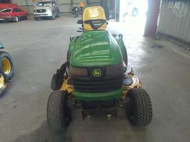 John Deere X748 - picture0' - Click to enlarge