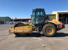 Volvo SD160 Vibrating Roller Roller/Compacting - picture0' - Click to enlarge