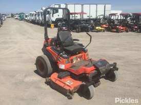 Kubota ZD331 - picture0' - Click to enlarge