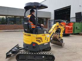 2017 NEW HOLLAND E17C 1.7T MINI-EXCAVATOR WITH LOW 459 HOURS - picture0' - Click to enlarge