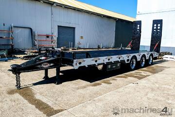   2025 FWR ELITE Tri Axle Tag Trailer - Widener