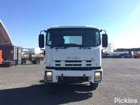 2010 Isuzu FVZ1400 MWB - picture1' - Click to enlarge