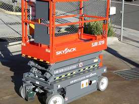Skyjack 19ft Electric Scissor Lift  with Galvanised Trailer - picture2' - Click to enlarge