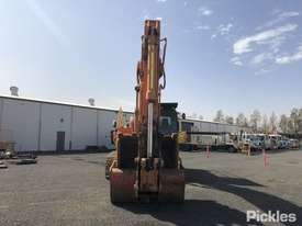 2011 Hitachi ZX330 - picture1' - Click to enlarge