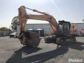 2011 Hitachi ZX330 - picture2' - Click to enlarge