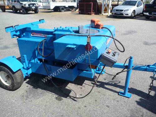 caption Rodchomper Mobile Bar Bender & Cropper
