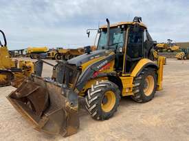 2014 Volvo BL71B Backhoe - picture0' - Click to enlarge