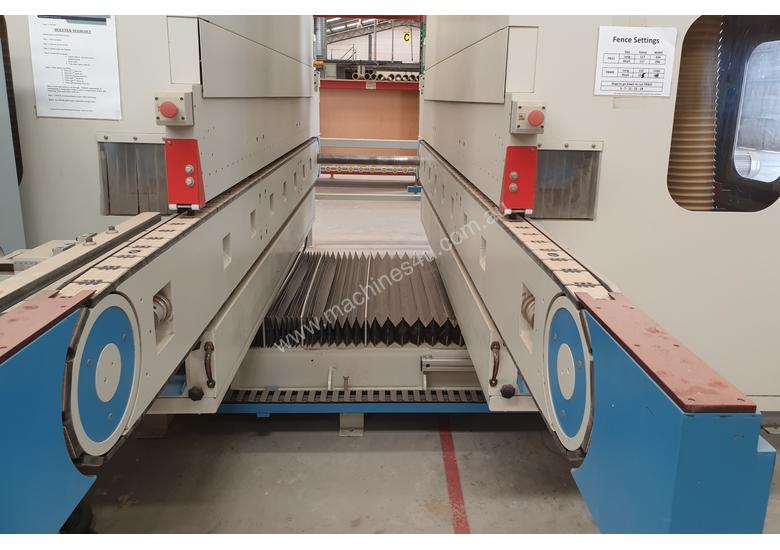 caption HOLYTEK Double end tenoner