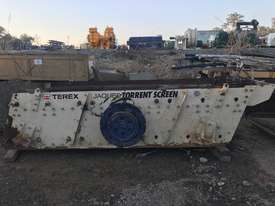 TEREX JAQUES 12'x5'x2 DECK VIBRATING SCREEN - picture2' - Click to enlarge