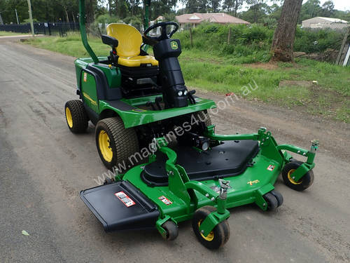 John Deere 1445 Front Deck Lawn Equipment