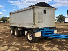 Shephard aluminum super dog trailer - picture0' - Click to enlarge
