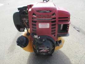 Honda UMK435U Brushcutter - picture2' - Click to enlarge