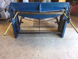 Manual treadle guillotine - picture0' - Click to enlarge