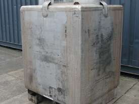 Stainless Steel Water Liquid IBC Container Tank - 1500L - STP Flo Bin - picture0' - Click to enlarge