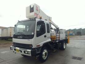 Isuzu FSS550 - picture1' - Click to enlarge