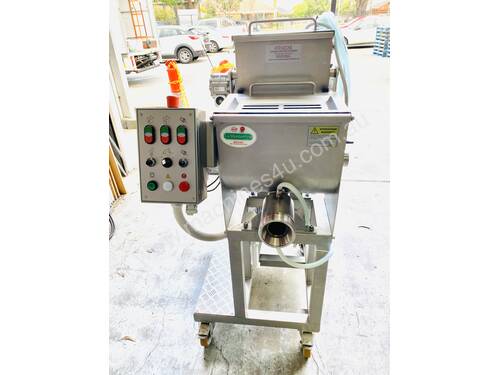 La Monferrina Pasta extruder